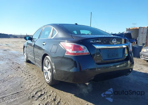 2014 Nissan Altima 2.5 Sv z USA, uszkodzony, nr VIN 1N4AL3AP4EC318028